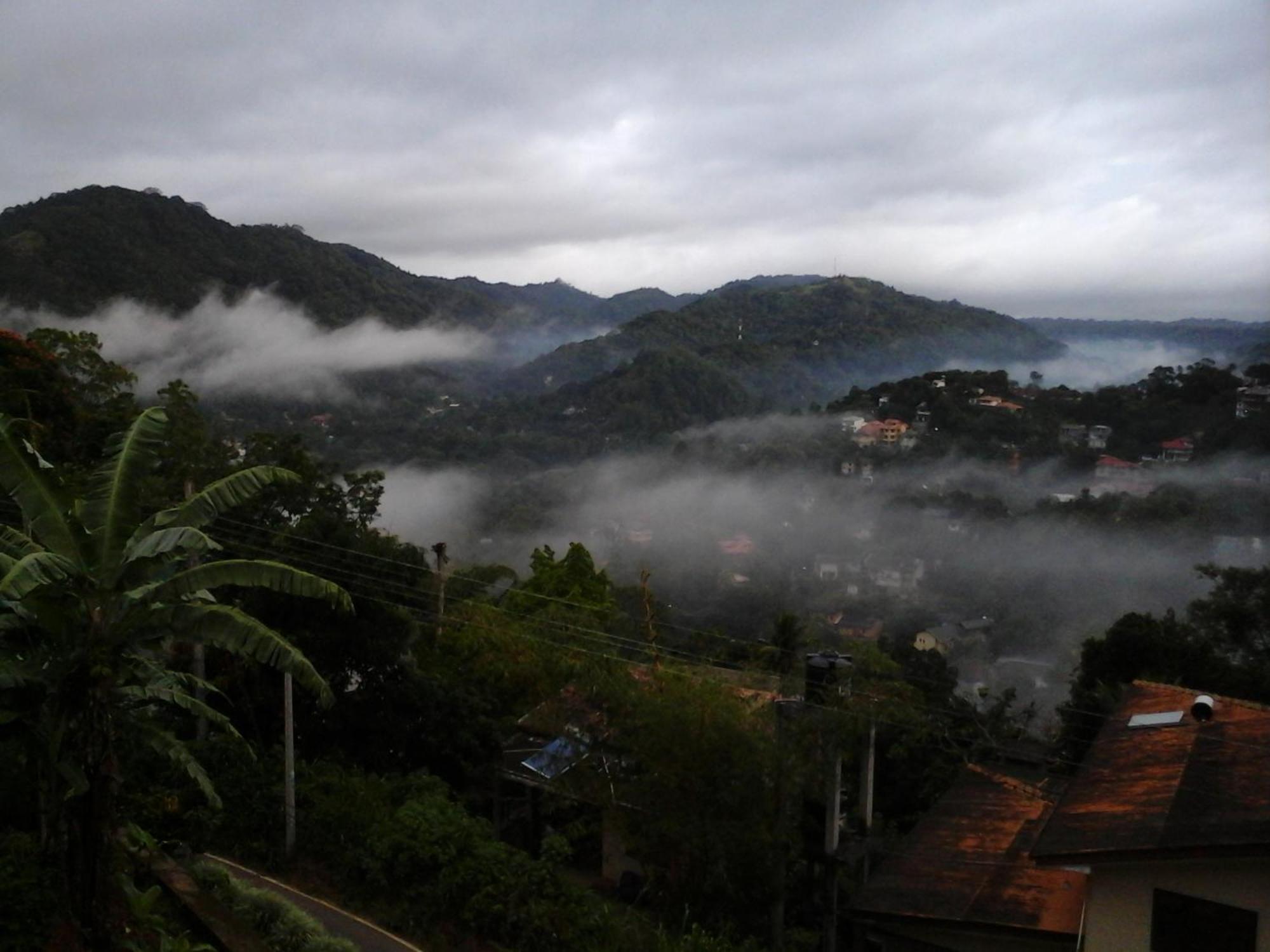 Primrose Inn Kandy Exteriör bild