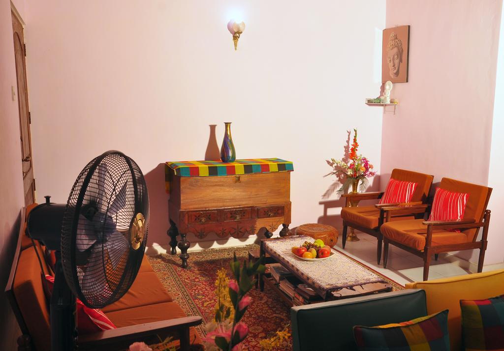 Primrose Inn Kandy Exteriör bild